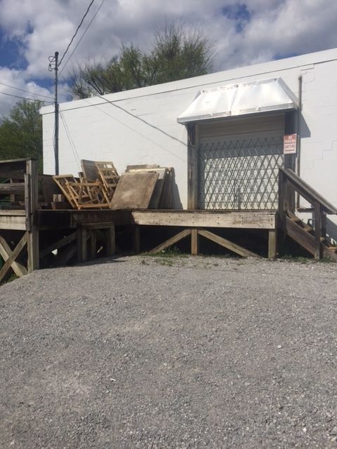 Office-Warehouse Space for Lease : 5707 Main St, Ooltewah, TN 37363